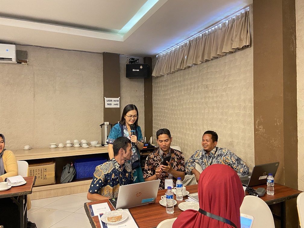 Pengelolaan Media Sosial bagi Instansi Pemerintah - BKPP Kabupaten Kendal